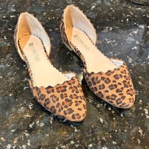 RESTRICTED ANIMQL PRINT FLATS! Size 7